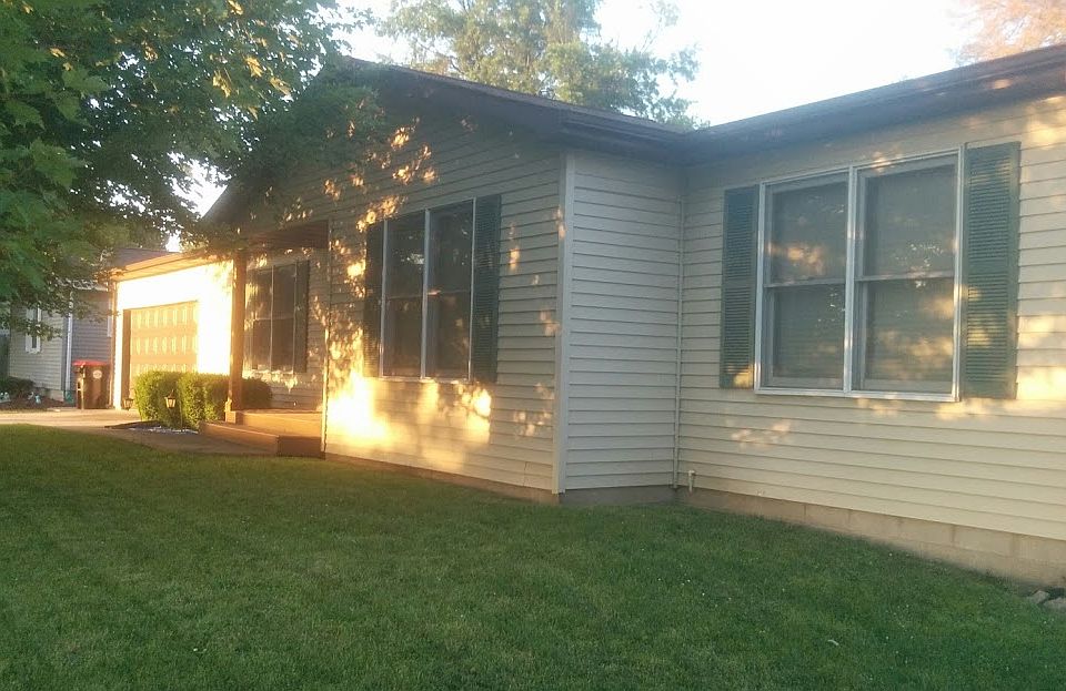 1st image of 205 Grandview Dr
