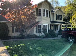 247 Lenwood Dr, Waynesville, NC 28785