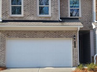 3280 Surrey Green Ln, Buford, GA 30519