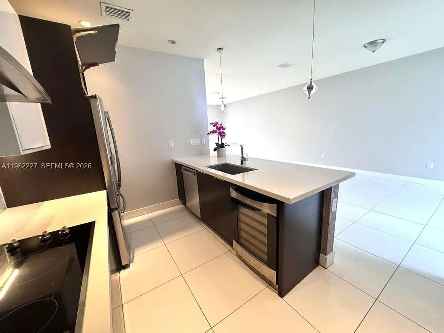 6458 NW 103rd Passage, Doral, FL 33178 — Photo 3