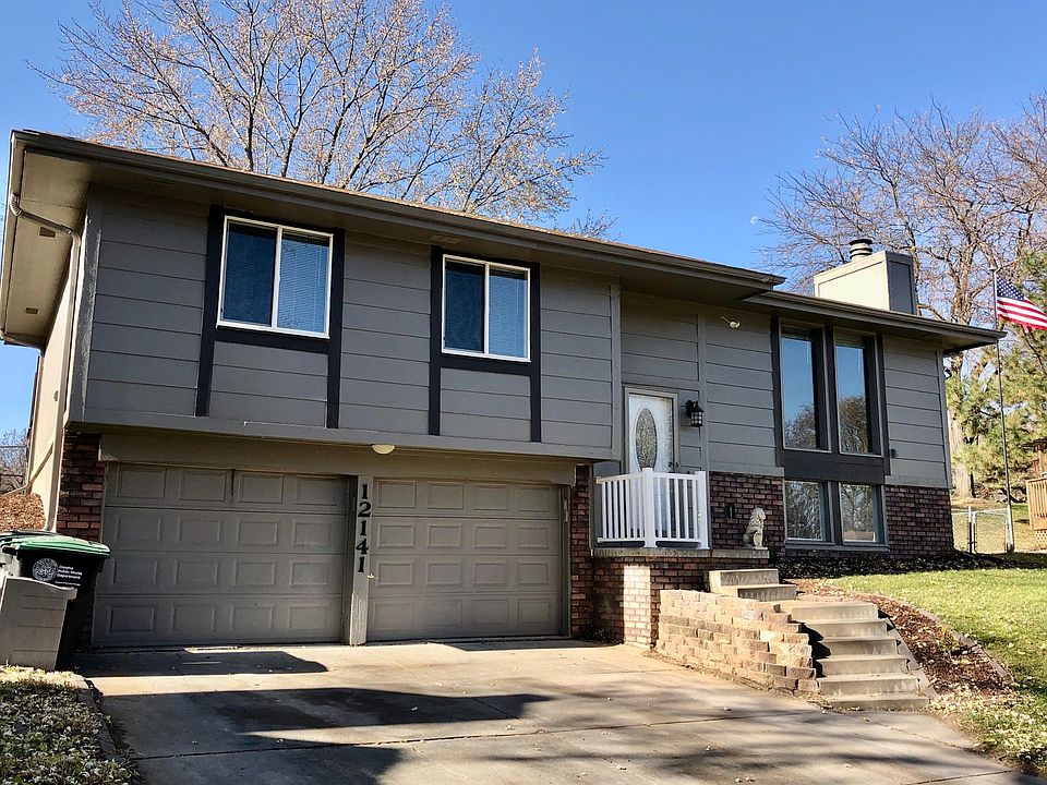 1st image of 12141 Burdette Cir