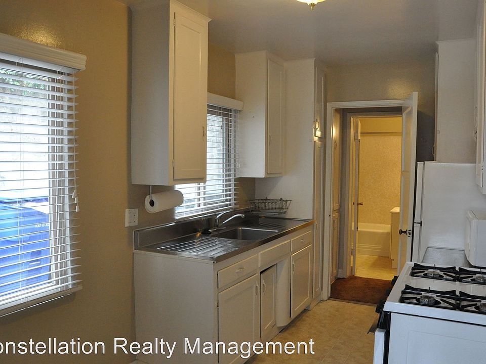 1st image of 8441 La Mesa Blvd APT E