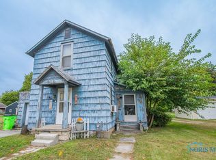 236 W Lytle St, Fostoria, OH 44830