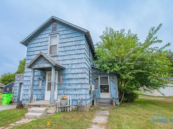 236 W Lytle St, Fostoria, OH 44830