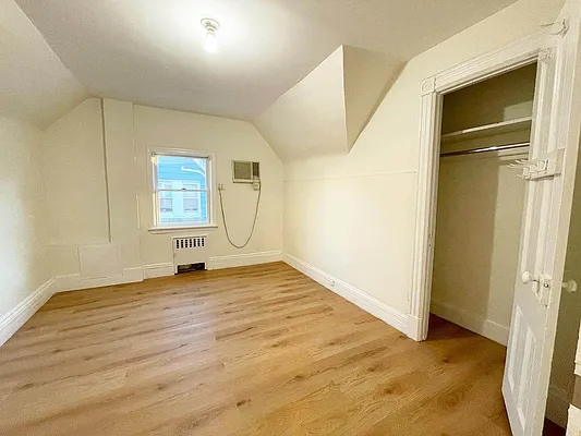 Rented by Yup Realty LLC | media 9