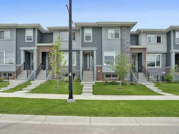 1139 N Lanark Blvd SE, Airdrie, AB T4A 3M9