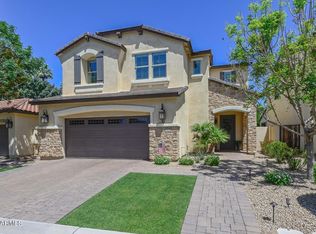 10 E Laurie Ln, Phoenix, AZ 85020