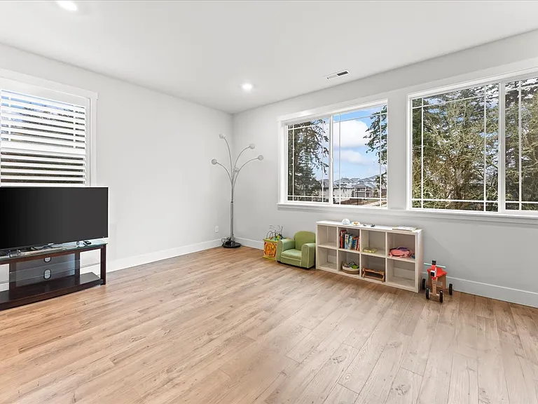 16735 SW Darling Ln — Photo 12
