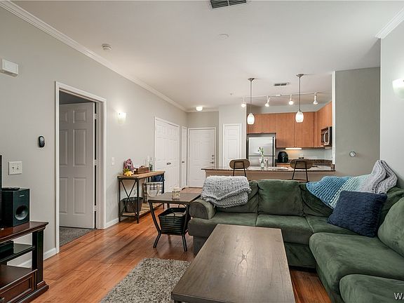 3rd image of 1901 5th Ave E Unit 1204