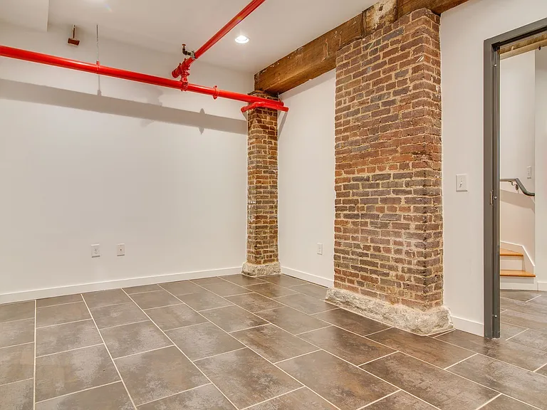 1400 Rosa L Parks Blvd #105 — Photo 29
