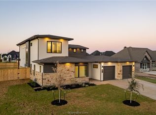 4903 Crystal Ridge Ct, College Station, TX 77845