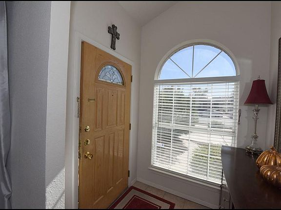 4th image of 7129 Portugal Dr #A