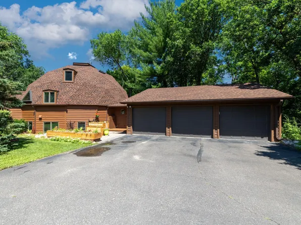 107 Warner Way, Mahtomedi, MN 55115