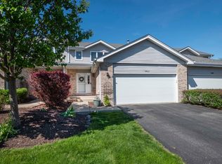 9422 Quail Trl, Tinley Park, IL 60487