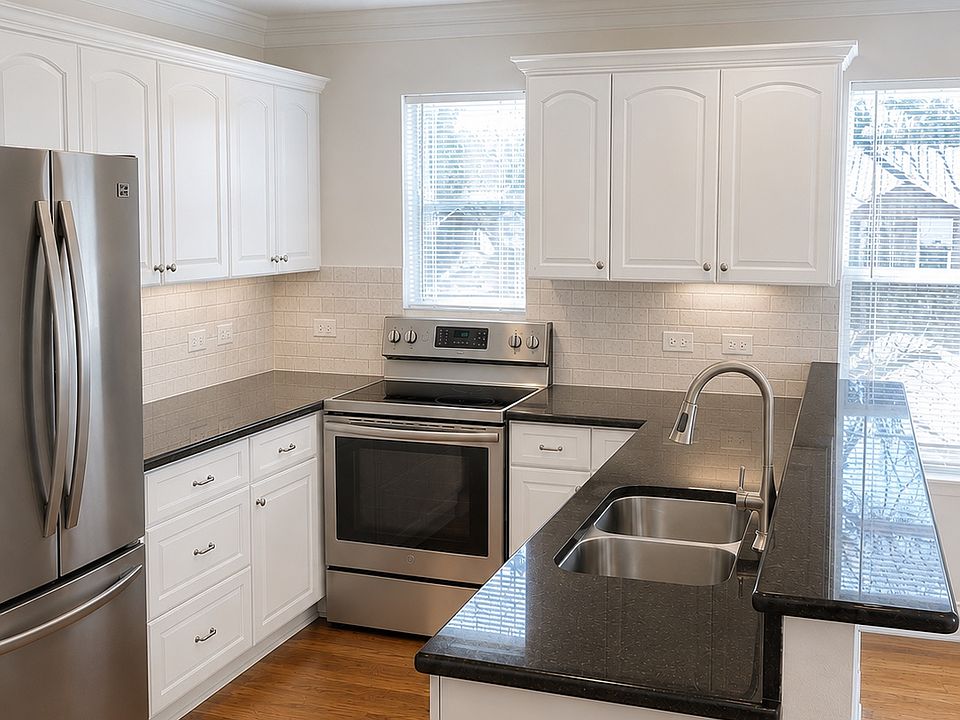 1st image of 507 1/2 W Park St