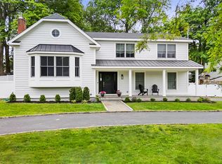 20 Country Ridge Cir, Rye Brook, NY 10573