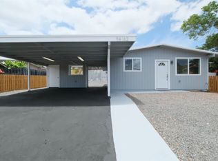 94-162 Hulahe St, Waipahu, HI 96797