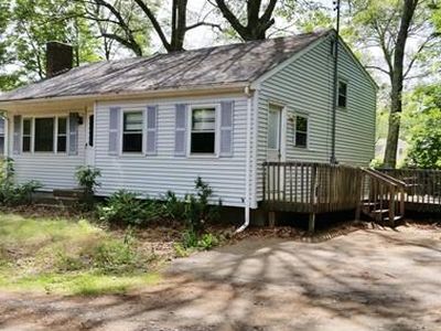 25 7th Ave, Halifax, MA, 02338