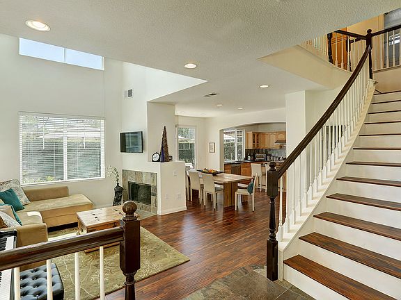 5th image of 5327 Ballona Ln