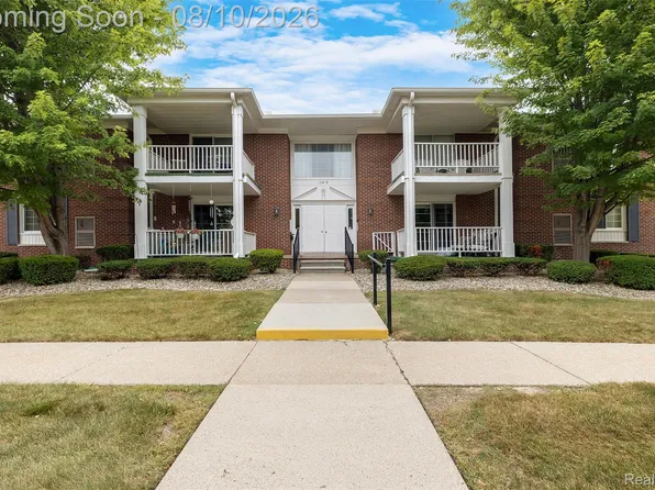 1749 Monticello St #E-3, Trenton, MI 48183