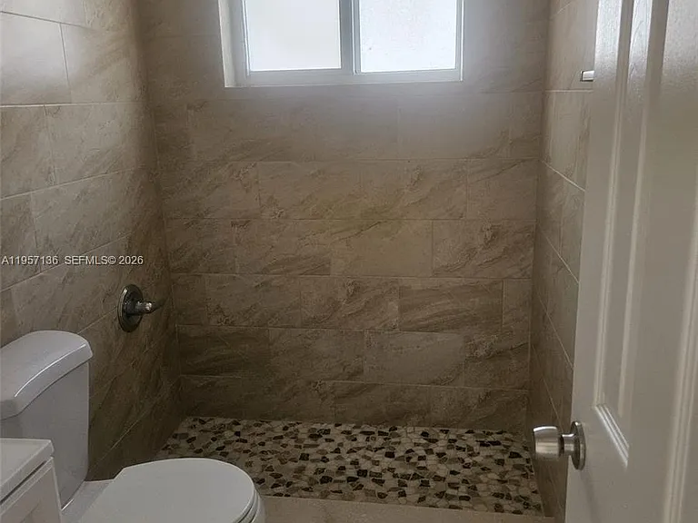 2230 Madison St #1 — Photo 4