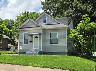 323 N 37th St, Belleville, IL 62226