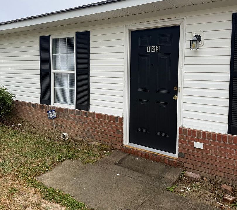1st image of 123 Keyport Ct #123