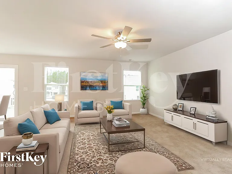 3040 Crescent Lake Ln — Photo 5