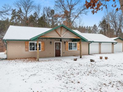 W9988 Terri Ln, Crivitz, WI, 54114