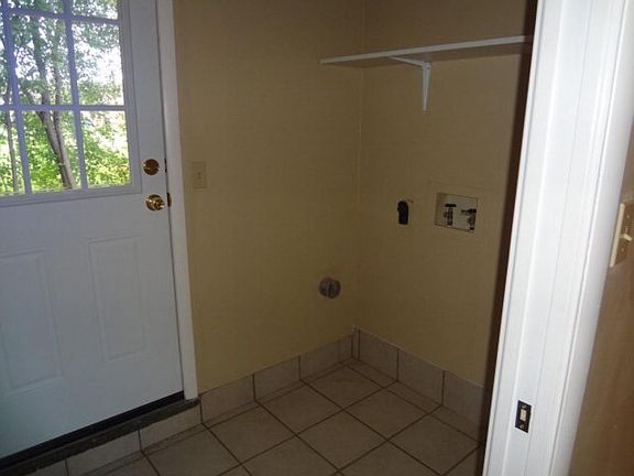 3rd image of 3905 Shryock Ave