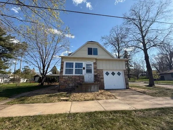 1015 CEDAR STREET, Wausau, WI 54401
