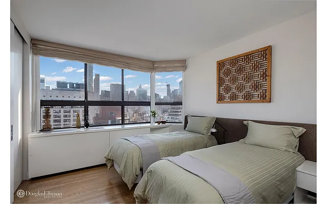 Rented by Douglas Elliman | media 6