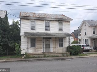 34 E Main St, Blain, PA 17006