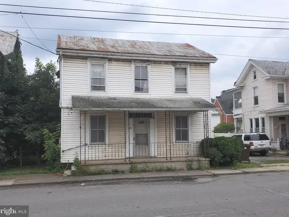 34 E Main St, Blain, PA 17006
