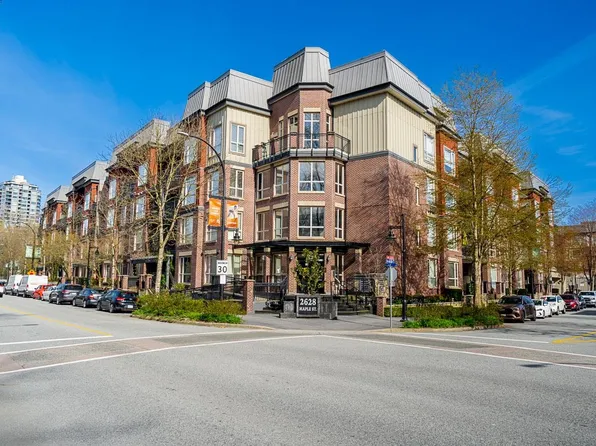 2628 Maple St #215, Pt Coquitlam, BC V3C 0E2
