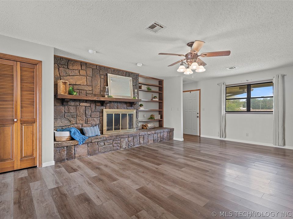 313 E Angus Ave Dewey, OK, 74029 Apartments for Rent Zillow