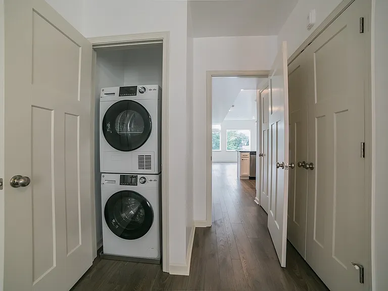 6615 Ridge Avenue — Photo 13