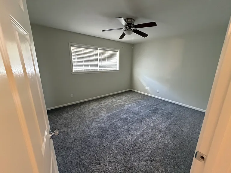 2729 Rio Grande St — Photo 6