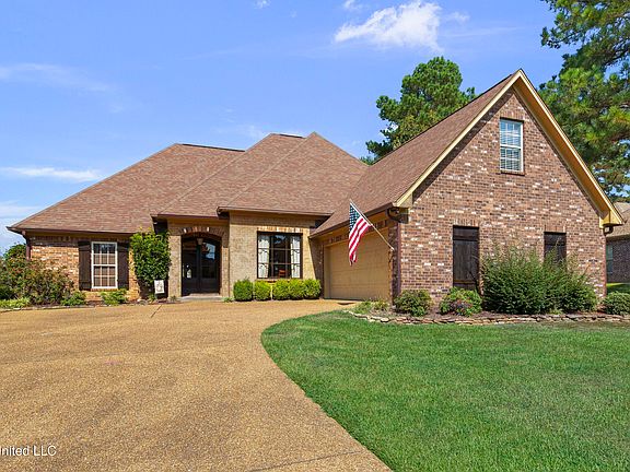 4th image of 103 Elm Ct