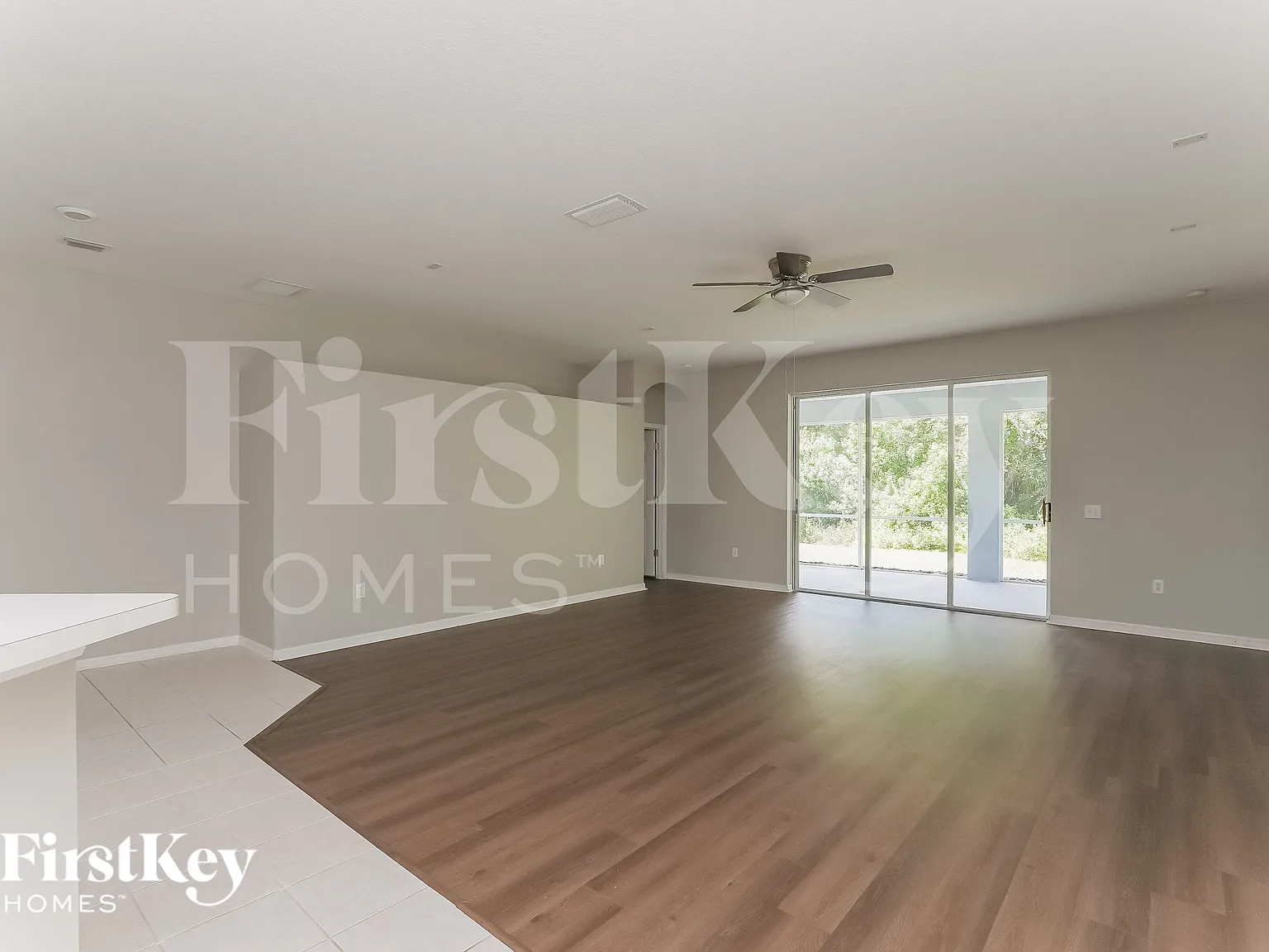 4 bed, 2.0 bath, 2330 sqft, $3,195 — Photo 4
