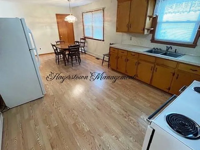 13720 Poplar Grove Rd — Photo 7