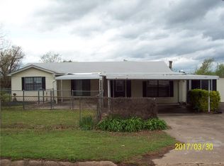 1209 Carbon Plant Rd, Altus, AR 72821