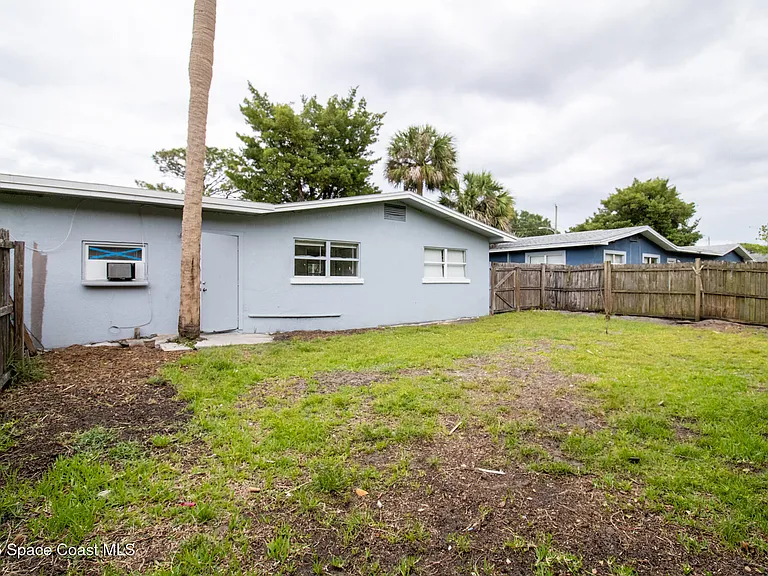 2308 Shenandoah Rd NE #A — Photo 10