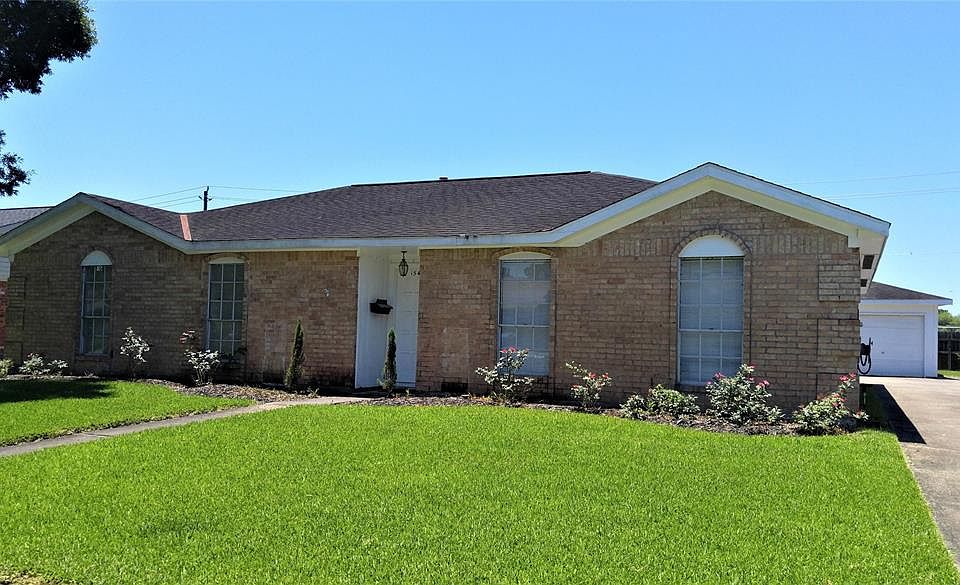 1st image of 15414 Diana Ln