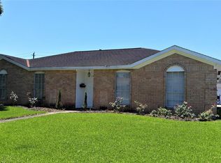 15414 Diana Ln, Houston, TX 77062