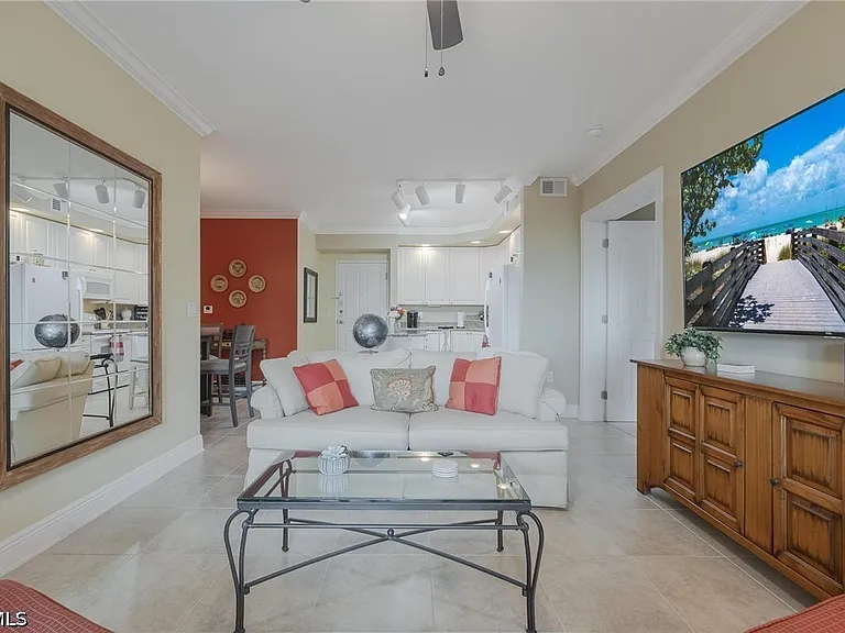 2825 Palm Beach Blvd #214 — Photo 17