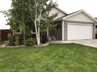 647 Bozeman Trl, Evansville, WY 82636