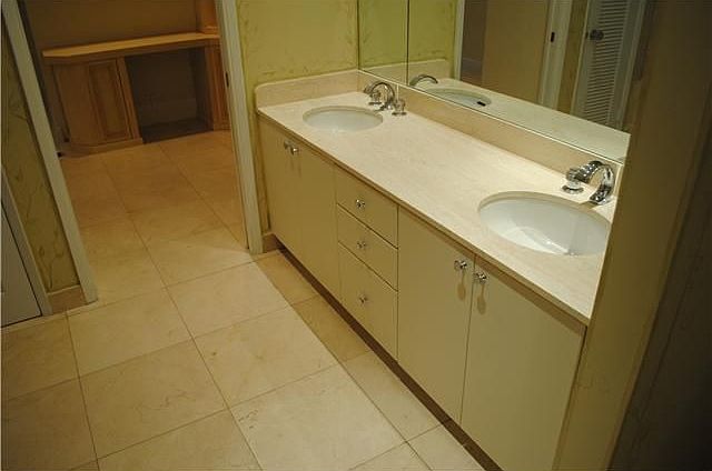 1st image of 151 Crandon Blvd APT 108