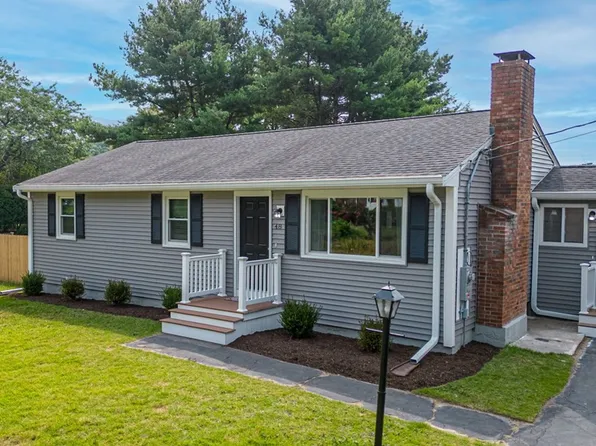 48 Crane Ave N, Taunton, MA 02780
