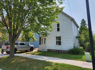 46 Bridge St, Petoskey, MI 49770